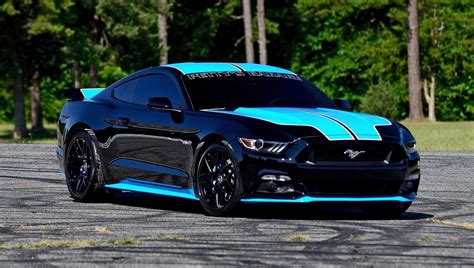 2015 Ford Mustang Gt Pettys Garage Leads Mecum Dallas 2015 Top 10
