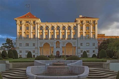 Otevřete Si Dveře Do Minulosti Černínský Palác Zve Na Den Otevřených
