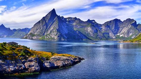 Reine Village In Norway A Fishing Village And An Administrative Center
