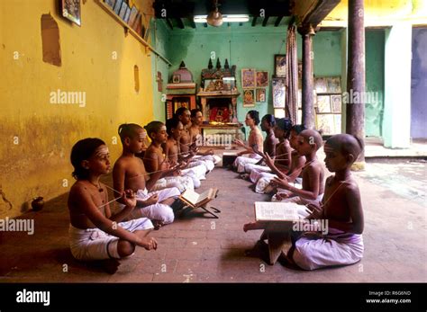 Vedic Boys High Resolution Stock Photography And Images Alamy