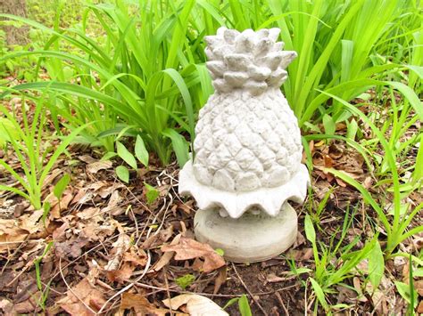 11 Tall Cement Pineapple Fountain Topper Top Finial Etsy