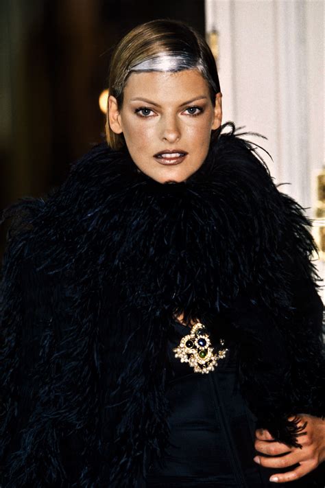 Linda Evangelista Chanel Runway Haute Couture Ss 1996 Nadja Auermann