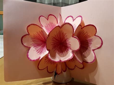 Ou construire la fleur à l'octogone. Carte Parisienne et son bouquet de fleurs 3D - Chez ...