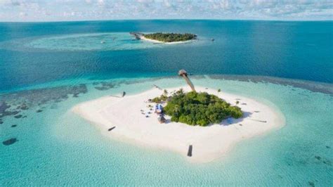 Kepulauan maladewa atau lebih dikenal dengan maldives ini. Ini 10 Negara dengan Wilayah Terkecil di Dunia, Ada ...