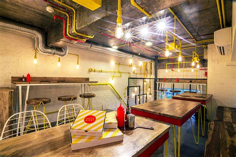 Industrial Style Was Used To Design This Pizza Restaurant