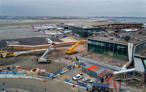 Ap Photos The Old And The New At Rebuilt Laguardia Airport The