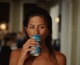 Jennifer Aniston The Breakup Gif Find Share On Giphy