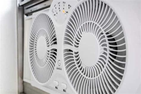 The Best Window Fans Reviews By Wirecutter