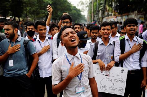 More Than 100 Students Injured In Clashes As Bangladesh Teen Protests