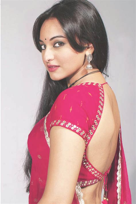 Movie Hub Bollywood Actress Sonakshi Sinha Hot Photos Free Download Nude Photo Gallery