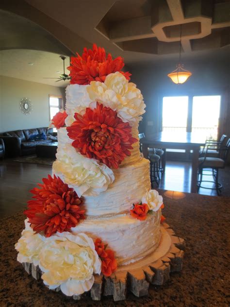 Fall Wedding Cake With Rustic Buttercream Fall Wedding Cakes Cake