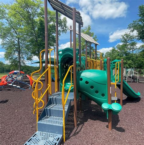 Crestwood Lake Park Allendale Nj Your Complete Guide To Nj Playgrounds