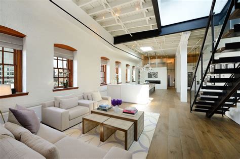 Warehouse Penthouse Loft Blends Modern New York With Old Time Charm