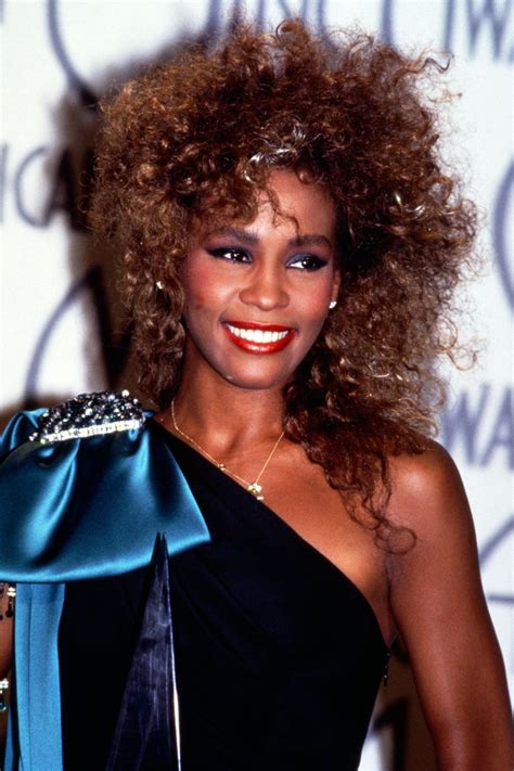 Whitney Houston Ama Jan 1986 American Music Awards Beautiful Celebrities