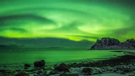 Lofoten A Time Lapse Of The Northern Lights And Arctic