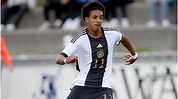 Bayer Leverkusen bindet 16-jährigen Francis Onyeka langfristig ...