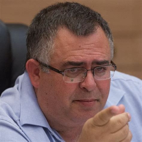 ביטן (57, יור הקואליציה נשוי ואב לשתיים, מתגורר בראשון לציון) הוא האיש החזק ביותר בליכוד ובפוליטיקה הישראלית. 103FM - ביטן עצבני