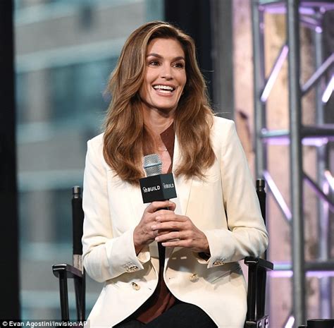 Cindy Crawford Talks About Her Friendship With Amal Clooney In New York
