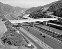 Bridgehunter.com | Mulholland Drive Viaduct