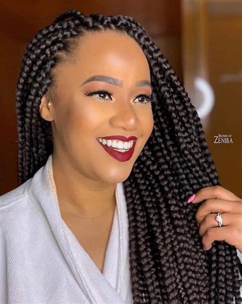 Didi, ghana weaving, bob marley…what hairstyles did you rock before brazilian hair? Ghana Weaving #hairstyles | Latest Ghana Weaving #hairstyles 2020 - Fashion - Nigeria