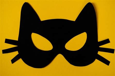 Maska batmana, skalowalna grafika maski batmana, maska. Maska kota: jak zrobić maskę kota na bal dla dzieci, szablony do druku | Mamotoja.pl