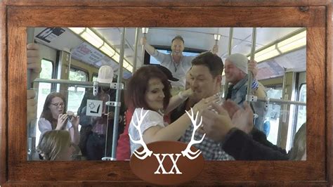 Voxxclub Donnawedda In Der U Bahn Zum Oktoberfest Best Train Party Ever Youtube