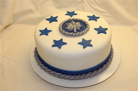 Allow the cake to cool in the pan for 15 minutes and then invert the pan onto a wire rack to cool completely. Cakes By Lee: Army LTC Promotion Cake