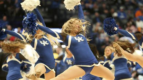 Kentucky Fires Cheerleading Staff After Investigation Into Nudity Alcohol Abuse Fox Sports