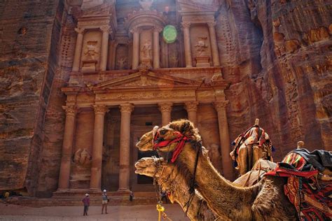 15 Photos That Show Petra Is The Worlds Most Breathtaking Ancient Ruin