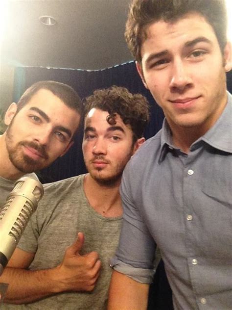 12,792,008 likes · 276,891 talking about this. Jonas Brothers family members: the boys' names, bio - Familytron