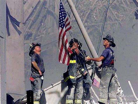 911 Firefighters Raise Old Glory World Trade Center Al Qaeda 911