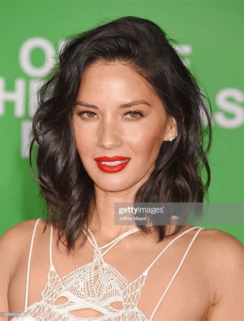 Actress Olivia Munn Arrives At The Premiere Of Paramount Pictures