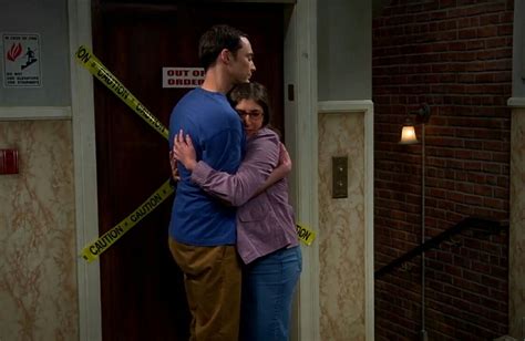 The Big Bang Theory S Sheldon And Amy Finally Share Their First Kiss Artofit