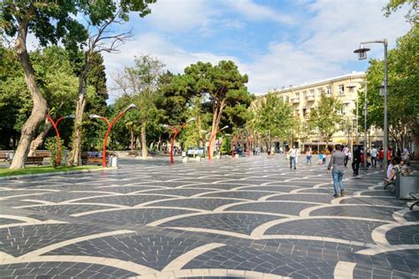 Fountain Square In Center Of Baku Editorial Stock Photo Image Of