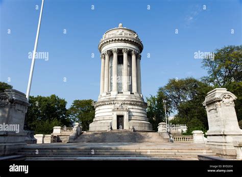 The Soldiers And Sailors Memorial Monument On The Upper West Side