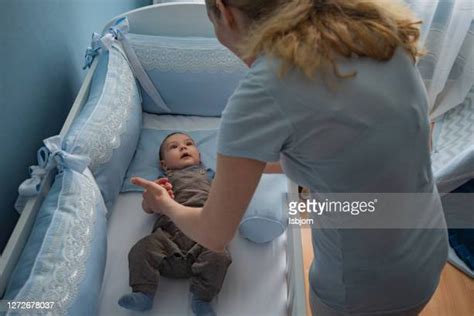 Putting Baby Sleep Photos And Premium High Res Pictures Getty Images