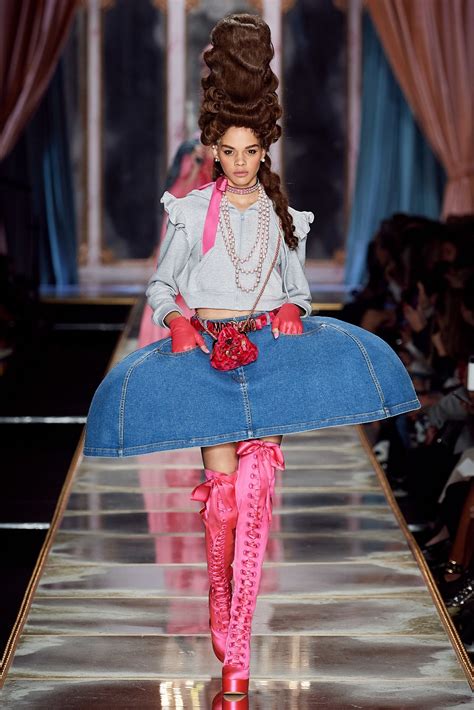 Moschino Fallwinter 2020 Milan Fashion Week Runway