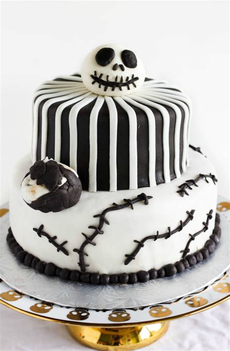 Enjoy online birthday cake delivery with. Nightmare Before Christmas Cake (Jack Skellington Cake ...