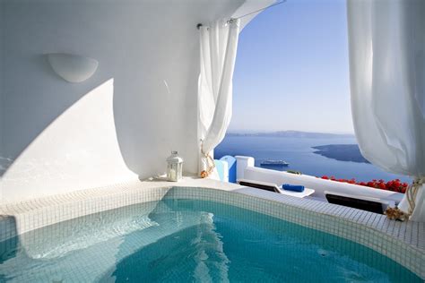 12 Sensational Cave Pools In Santorini Luxury Accommodations