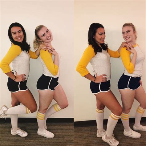 50 Best Friends Halloween Costumes For Two People That Ll Make Your Duo Stea Halloween