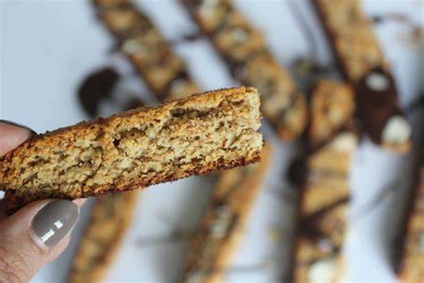 ★ follow me on facebook, pinterest and instagram for more easy keto recipes. Paleo Almond Biscotti {Gluten Free, Sugar Free} - The ...