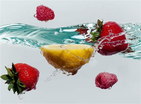 Fruit Splash Photograph By Anna Rumiantseva 미술 구도