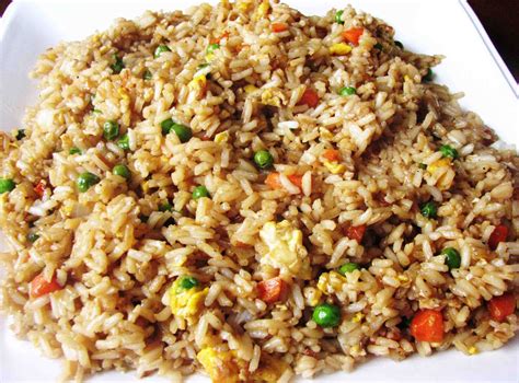The dish was colorful and a meal in itself with the chicken meat and veggies i added to the fried rice. How To Make Chinese Chicken Fried Rice | Food online