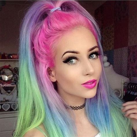 50 Cool Ways To Rock Scene And Emo Hairstyles For Girls