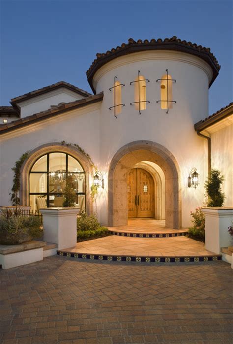 Spanish Style Homes With Courtyards Spanish Mediterranean