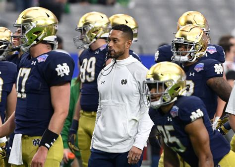 Notre Dame Football Vs Stanford Best Bets For The Irish In Week 7