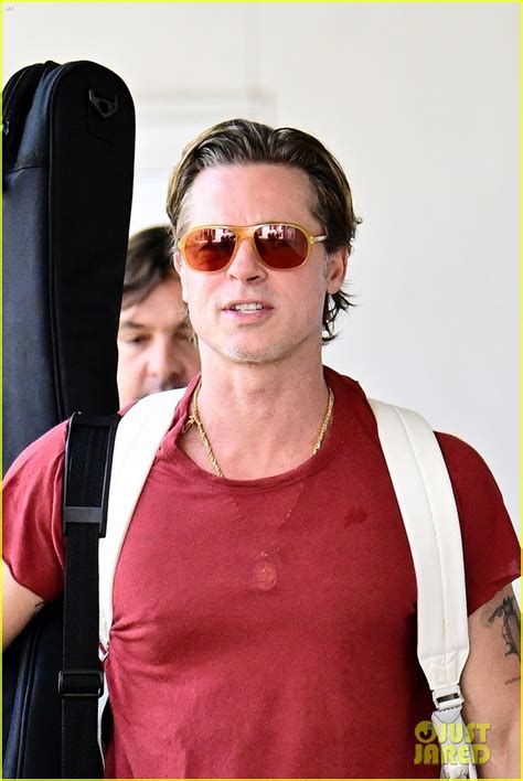 Photo Brad Pitt Candids In Venice Waves Photo Just