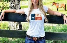 texan belas dang cowgirl garotas flag melhorar suburbanmen suburban blond redneck gollfbunker cowgirls