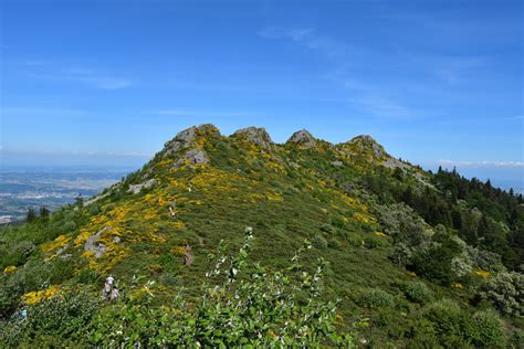 Découvrir Le Pic Des Trois Dents Dans Le Pilat Avec Des Enfants Les