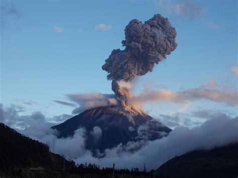 Los Cinco Volcanes Mas Importantes Del Ecuador